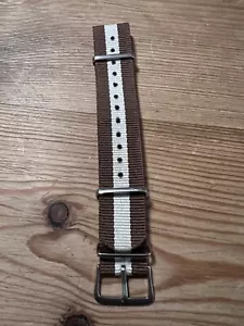 Cinturino Nato striscia marrone e bianca 20mm per Seiko - Foto 1 di 2