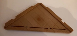 Sylvanian Families Calico Critters Salón de madera de haya parte de piso triangular - Imagen 1 de 3