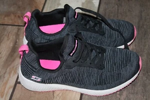 Skechers Women's Black Gray Pink Running, Walking Shoes, Size 9 FREE SHIPPING! - Picture 1 of 7