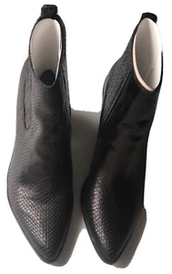 Nine West Lexa Black Snake-Embossed Ankle Booties 9M - Picture 1 of 5