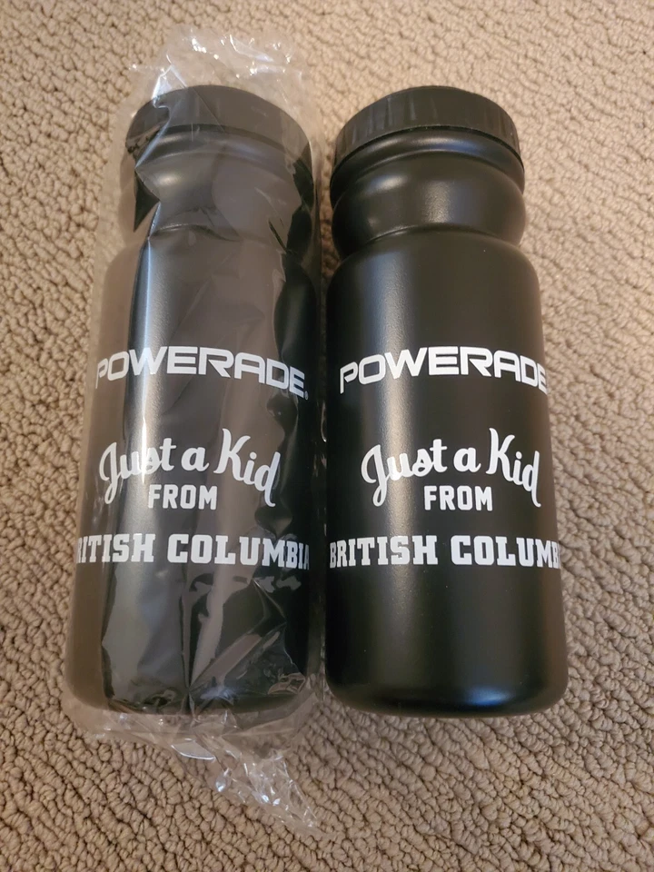 Garrafas de água esportivas Powerade pacote com 2 - Imagem 1 de 1