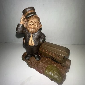Vintage Tom Clark Pullman Train Conductor Gnome 1986, Signed - Picture 1 of 6