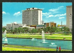 Manila Hilton Hotel Volkswagen Rizal Park Filipinas años 70 - Imagen 1 de 1