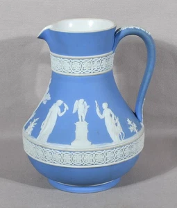 Wedgwood Creme auf Lavendel Jasperware Krug 7" hoch - Bild 1 von 11