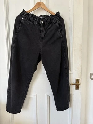 Zara Black Paper Bag Jeans Size 12  - Image 1 of 3