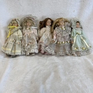 Vintage Lot Of 5 Victorian Style Porcelain Dolls Lace Rose Ribbon - Picture 1 of 12