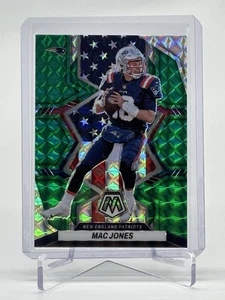 Panini Mosaic National Pride 2022 mosaico verde Prizm Mac Jones #266 - Imagen 1 de 2