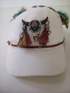 Xtreme Bling Ballcap Southwestern Blinged Türkis Federn Totenkopf verstellbar - Bild 1 von 11