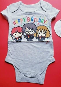 INFANT HARRY POTTER HAPPY BIRTHDAY CHARACTERS GREY SIZE 12 MONTHS BODYSUIT NWT - Picture 1 of 12