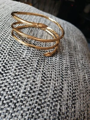 RACHEL ZOE BEAR CLAW COIL GOLD TONE BRACELET - Image 1 of 4