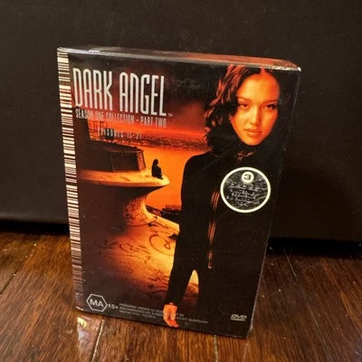 Dark Angel Temporada Uno 1 Colección Parte Dos 2 Episodios 11-21 (Región 4) Foto 1 de 4