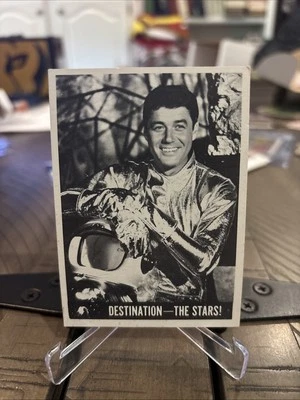 1966 Topps Lost in Space #6 Destinanation -The Stars! EX+ - Image 1 of 4
