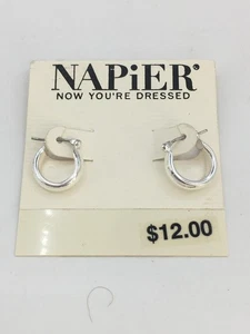Napier USA Sears Ohrringe silberfarbene Creolen 2 cm Durchmesser NEU J27 P510 - Bild 1 von 10