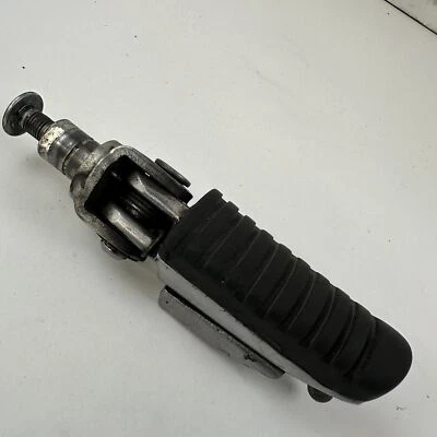 Kawasaki Z750 2007 Front right foot peg - Image 1 of 4