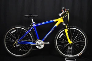 SCHWINN MESA GS MOUNTAIN BIKE SIZE MEDIUM, 17", 21 SPEED, ALUMINUM, FRONT SUSP - Picture 1 of 14