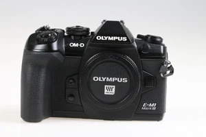 OLYMPUS OM-D E-M1 Mark III Gehäuse - SNr: 21604 - Bild 1 von 4