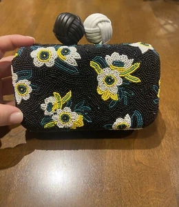 NWT Sam Edelman Annabelle beaded Hard Case Clutch Retail $128 - Picture 1 of 10