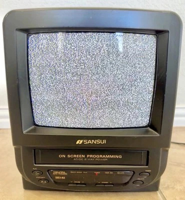 Sansui 9" TV / VCR Combo Portable Travel Retro Gaming TV COMO953. No Remote READ - Image 1 of 4