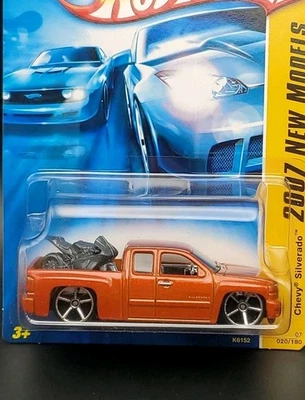 Hot Wheels 2007 New Models Chevy Silverado #20 Different Blister  - Image 1 of 4