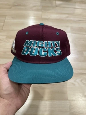 De colección Anaheim Mighty Ducks NHL Deportes Especialidades Snap Back Sombrero Años 90 Nuevo sin Etiquetas Foto 1 de 4