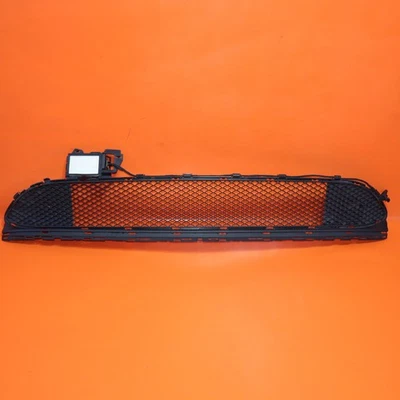 MERCEDES BENZ CLA250 PARRILLA CENTRAL INFERIOR 2016 2017 2018 2019 A1178851400 OEM Foto 1 de 4
