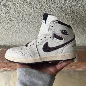 Nike Air Jordan 1 Retro High OG A Ma Maniere AMM (PS) DO7099-100 Size 2.5Y - Picture 1 of 10