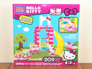Hello Kitty Mega Bloks 209 piezas adorable patio de recreo vacaciones juego 10913 **NUEVO** - Imagen 1 de 8
