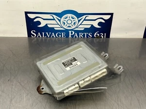 2005 Lexus SC430 Convertible Top Roof Control Module - 89720-24010 - 141k - Picture 1 of 9