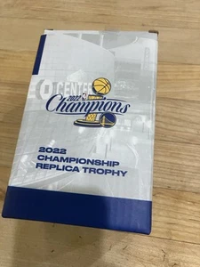 Golden State Warriors SGA 2022 campionato replica mini trofeo. Nuovo con scatola  - Foto 1 di 6