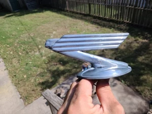 Vintage Hood Ornament 1934 Chevy Chevrolet Pickup Winged Man / Indian Godess  - Bild 1 von 12
