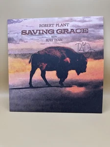 ROBERT PLANT SIGNED SAVING GRACE VINYL RECORD ON COVER AUTOGRAPH  LED ZEPPELIN - Picture 1 of 3