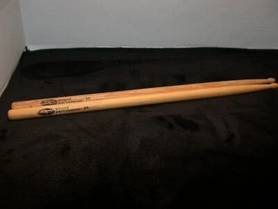 Par de baquetas Sound Percussion Labs madera 5A usadas Foto 1 de 3