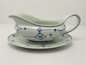 Vtg Gravy Boat w Drip Plate Winterling PM Bavaria Strawflower Blue Moschendorf - Picture 1 of 12