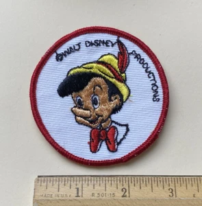 Vintage Walt Disney Productions Pinocchio Round Embroidered Patch Badge - Picture 1 of 3
