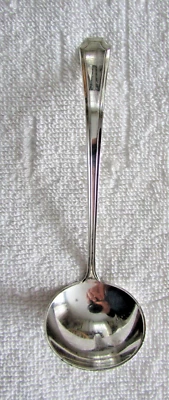 Cucharón crema salsa Fairfax Durgin Gorham plata esterlina Foto 1 de 2