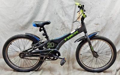 Bicicleta Trek MT60 2020 20" para niños rosa 6 velocidades frenos en V suspensión delantera ¡Envío a EE. UU.! Foto 1 de 4