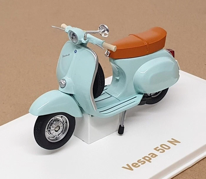 Norev 1/18 Scale 182081 - Vespa 50 N Scooter Motorbike - Aquamarine Blue - Image 1 of 4