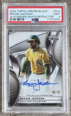 Autógrafo refractor Reggie Jackson Auto/10 2025 Topps cromo negro blanco PSA 9 Foto 1 de 2