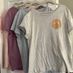 Old Navy Girls Short-sleeved Tee Shirts Size XXL/18 4 Pack  - Picture 1 of 15