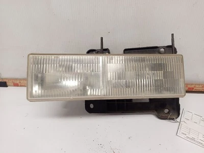 Driver Left Headlight from 1993 Chevrolet Truck 2500 12082956 - Image 1 of 4