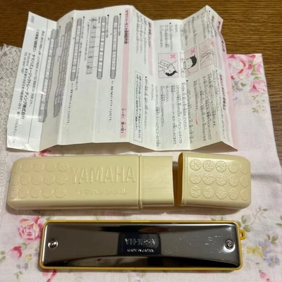 YAMAHA YH-15SN Harmonica with Beige Case and Manual Used – Light Wear - Image 1 of 4