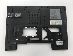Carcasa Base Inferior Original Toshiba Satellite Pro S300-S2503 Laptop - Negra - Imagen 1 de 7