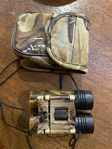 VIVITAR 8 x 21 Camouflage BINOCULARS + Carrying Case, Neck Strap - Picture 1 of 4