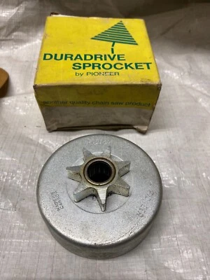 NOS PIONEER CHAINSAW drum sprocket  472024 - Image 1 of 4