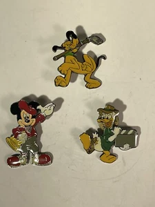 Menge 3 Vintage Disney Figur Ansteck Hutnadeln Mickey Donald Pluto China - Bild 1 von 21
