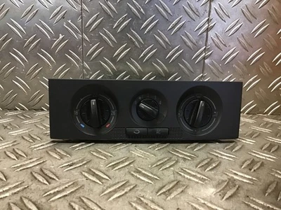 481935 Skoda Fabia (6Y) 6Y0820045C Air Conditioning Control Panel  - Image 1 of 4