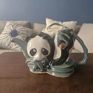 Mid Century Japanese Porcelain Panda Teapot with Green Bamboo Handle (A-13). - Picture 1 of 5