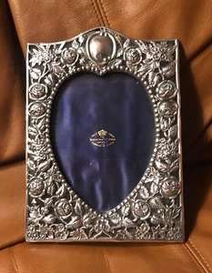 Antique Sterling Silver Picture Frame Goldsmiths & Silversmiths Heart Roses 1899 - Picture 1 of 12