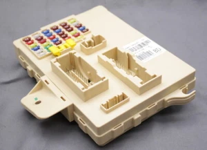 OEM Kia Optima Hybrid Junction Box 91950-2T120 - Picture 1 of 4