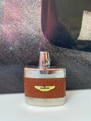 Aston Martin faux Ostrich leather and stainless steel hip flask - Image 1 of 4